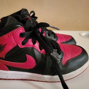 AIR JORDAN 1 MID GS "BANNED 2020"